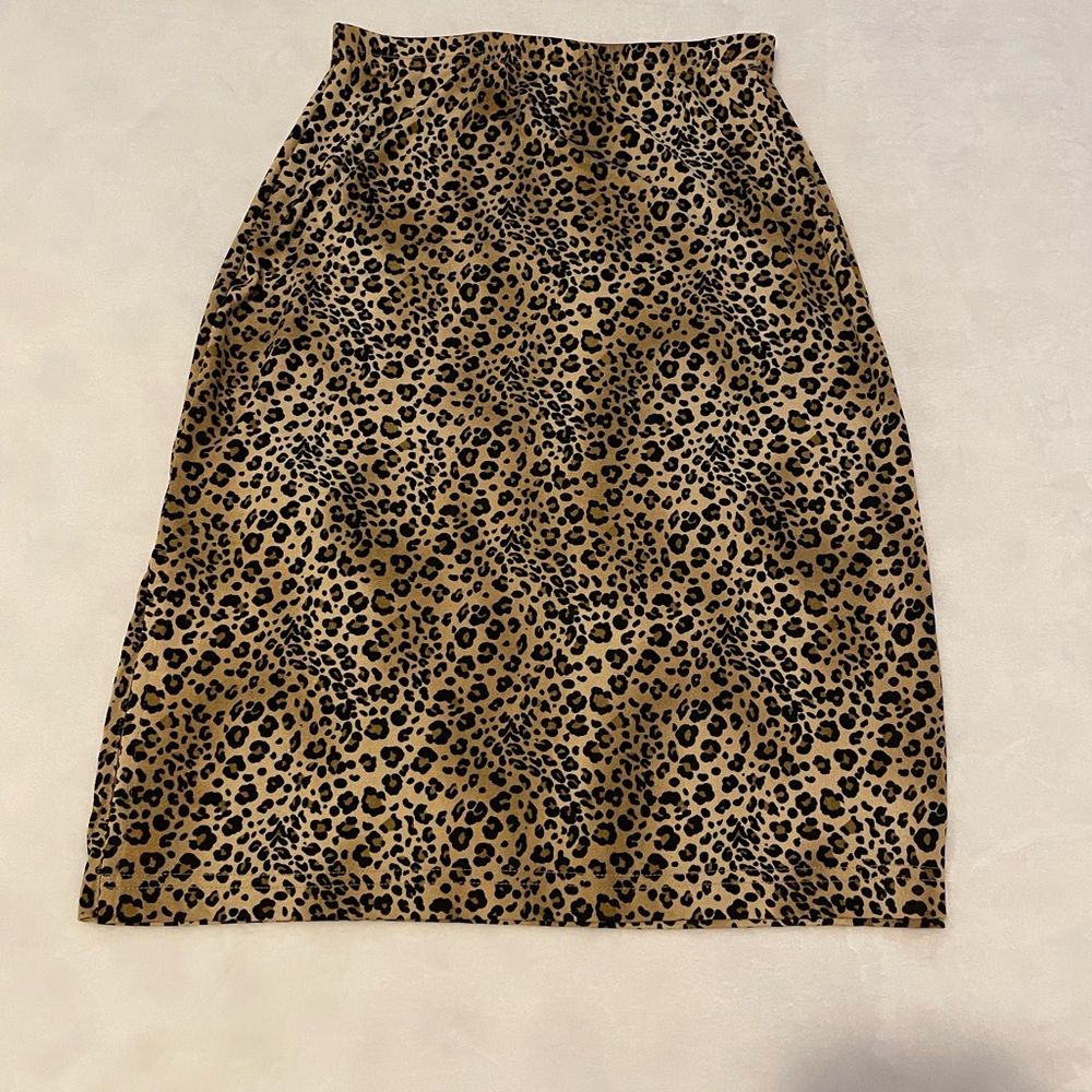 *3 for $15* I.N. San Francisco Leopard Skirt